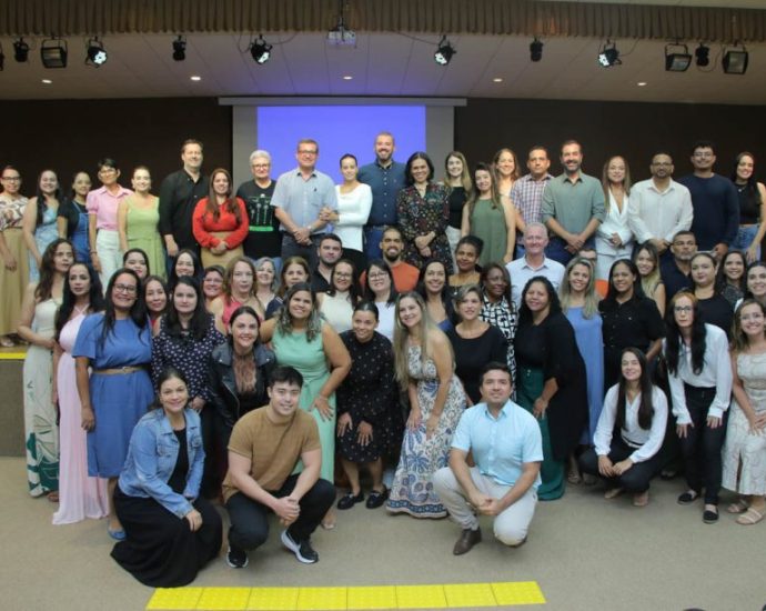 TITULO: NOVOS servidores três LAGOAS: MELHORIA nos SERVIÇOS 3 323A0366 scaled 1