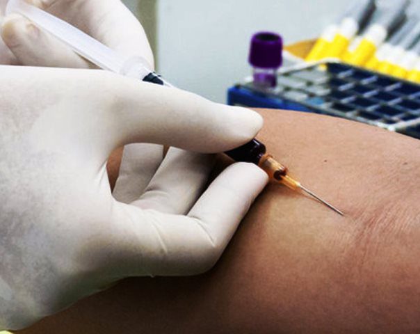 DOAÇÃO de sangue O POSITIVO: um ATO de AMOR URGENTE! 9 66248 coleta de sangue